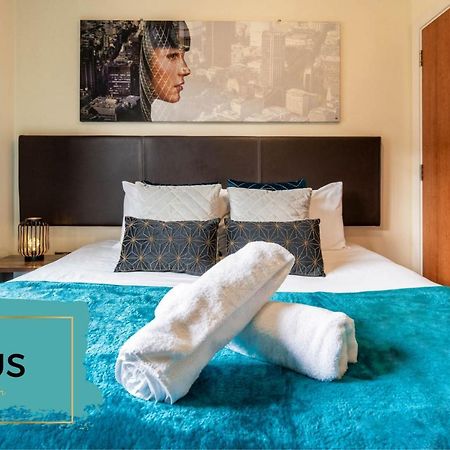 Haus City Centre Apartment - Arcadian -Balcony - Secure Parking - Wifi-Smart Tv - China Town -Top Rated Бирмингем Экстерьер фото